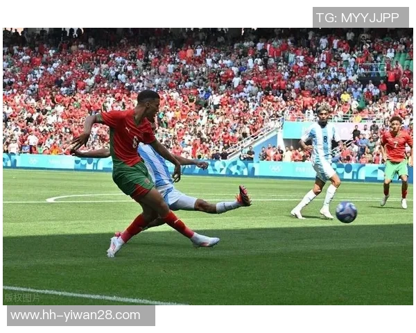 全球最潮足球球星排行榜 盘点时尚与实力并存的球场新风潮 全球最潮足球球星排行榜 盘点时尚与实力并存的球场新风潮